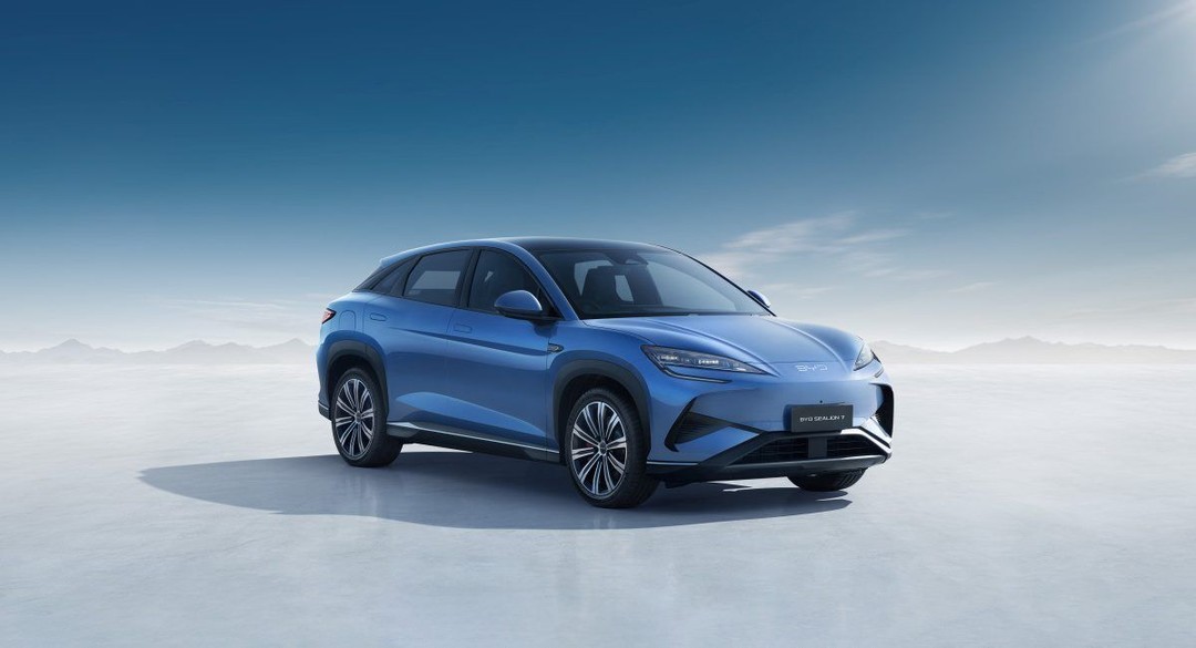 BYD Sealion 7 ท้าชน Tesla Model Y