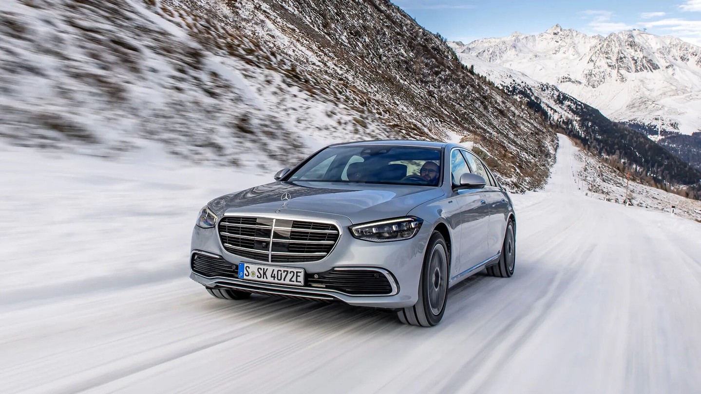 Mercedes-Benz S 580e 4Matic 2025 ราคาเริ่ม 129,350 ดอลลาร์